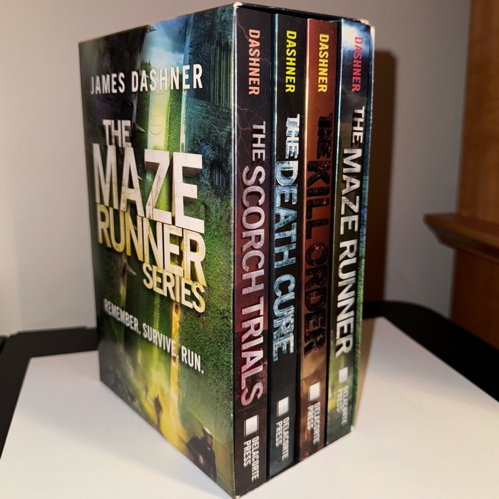 The Maze Runner Series (4-book)
